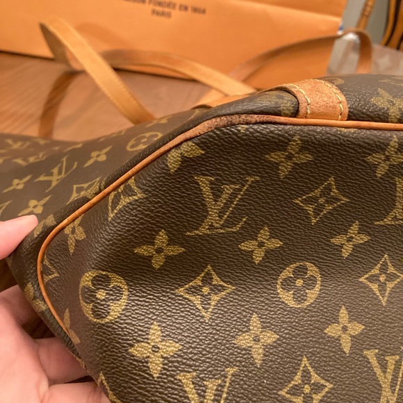 Authentic LV Tote Bag Sac Shopping - Picture 11 of 17